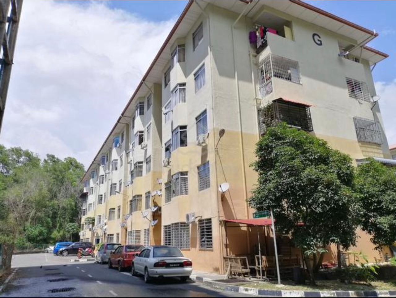 VISTA MININTOD APARTMENT FOR SALE - RM255K