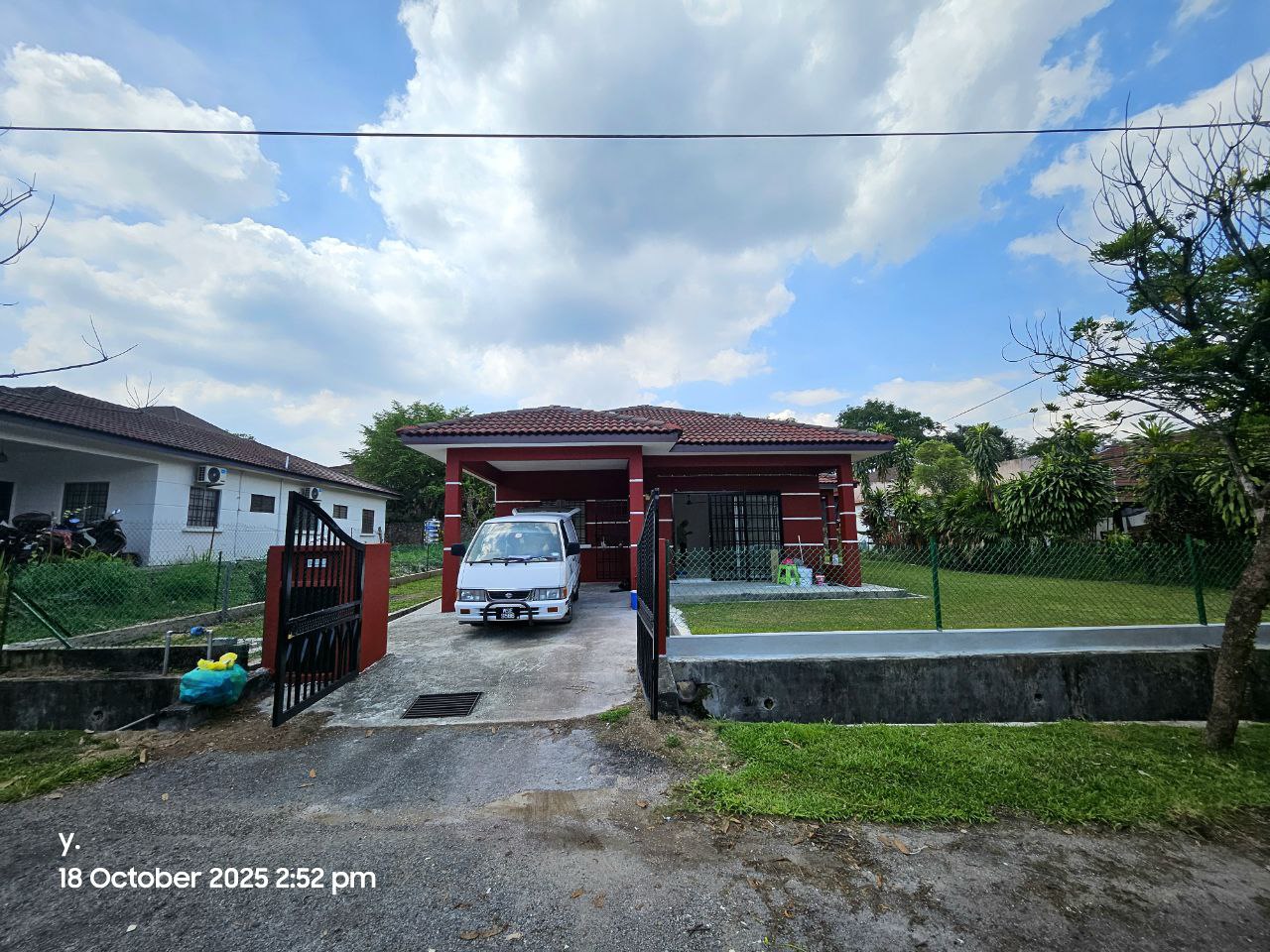 1 Storey Bungalow House Jalan KP 2/17, Kota Perdana Bandar Putra Permai Seri Kembangan