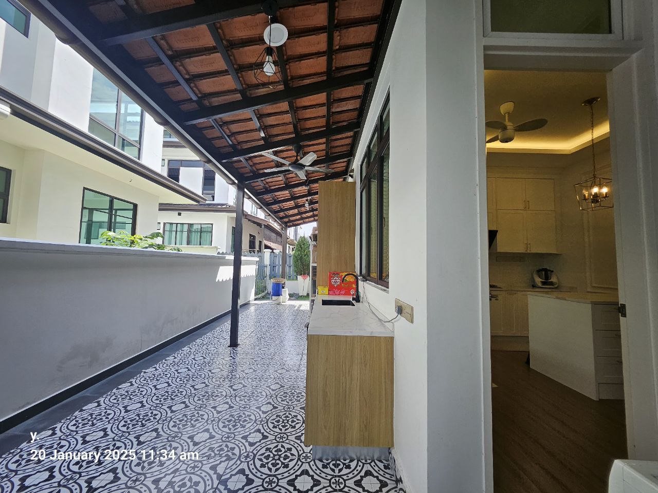 Image 4