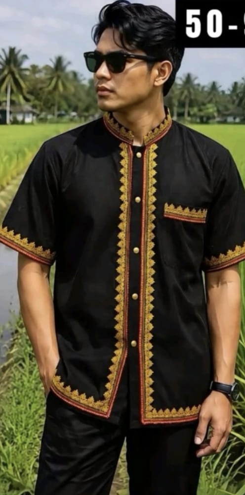 Kemeja lelaki motif borneo plain