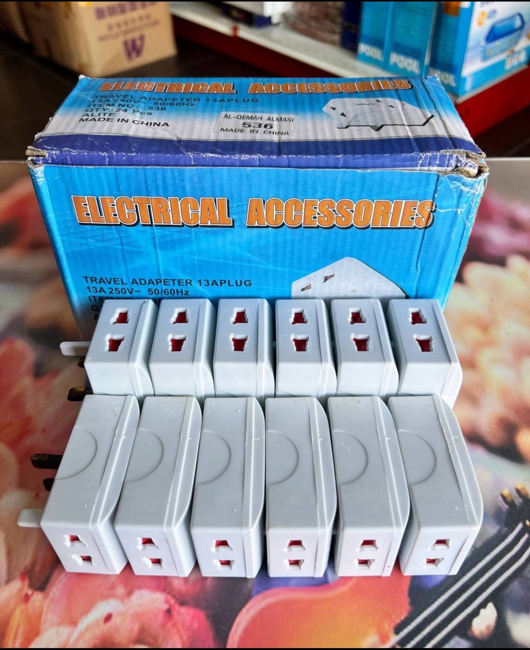 Alite travel adapter