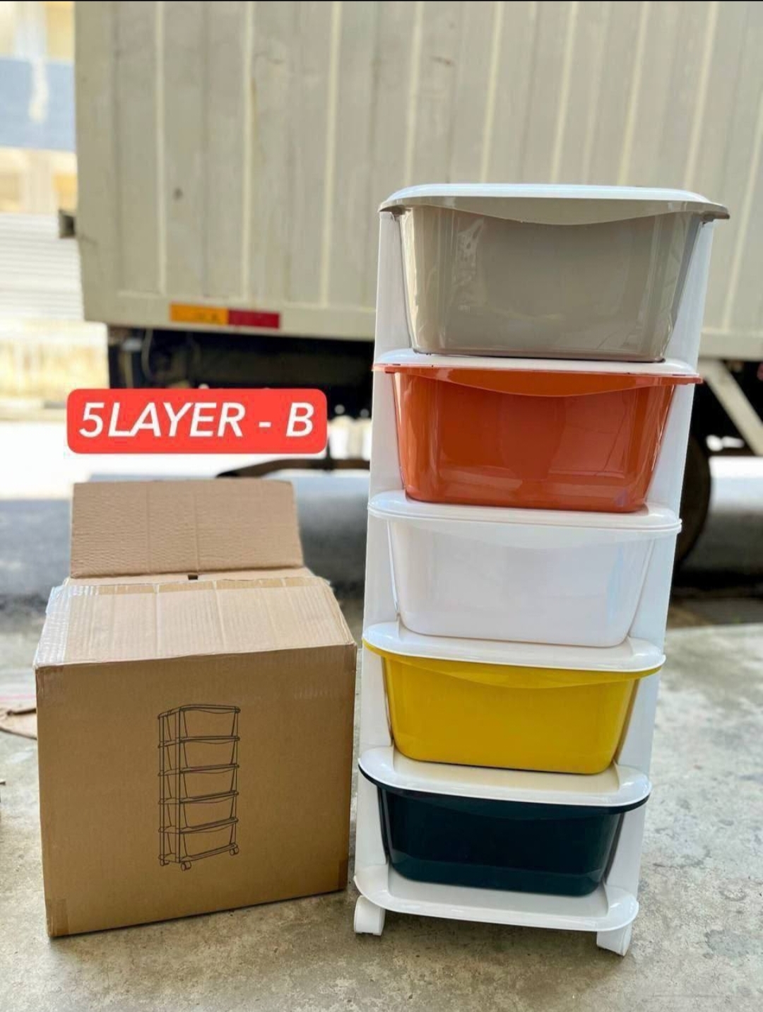 Toy's wardrobe 5 layer
